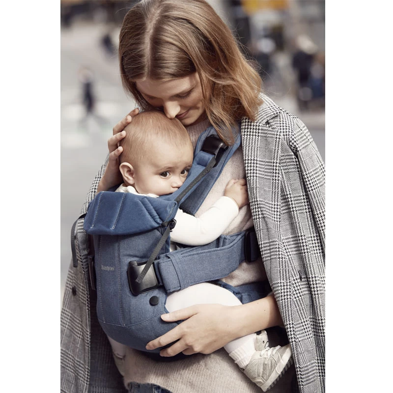 Porte-bébé One Bleu Denim / Nuit Cotton Mix De BabyBjörn – Image 3